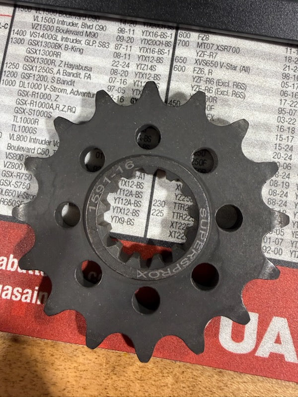 Supersprox Powerdrive Steel Front Countershaft Sprocket (16-Tooth / 525 Pitch) — Part #CST-1591:16.2