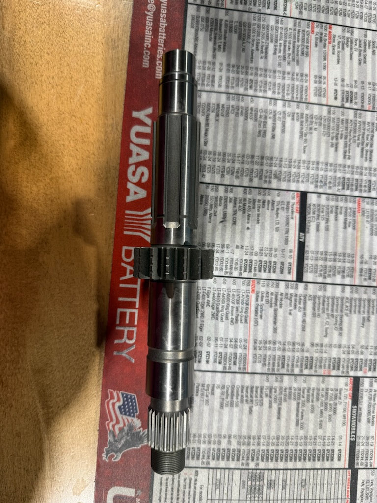 Yamaha OEM Transmission Main Axle Shaft (16T) – Part # 4WM-17411-A0-00
