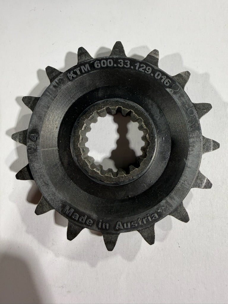KTM Genuine PowerParts 525 Rubber Damped Front Countershaft Drive Sprocket - 16-Tooth (Part Number: 60033129016)