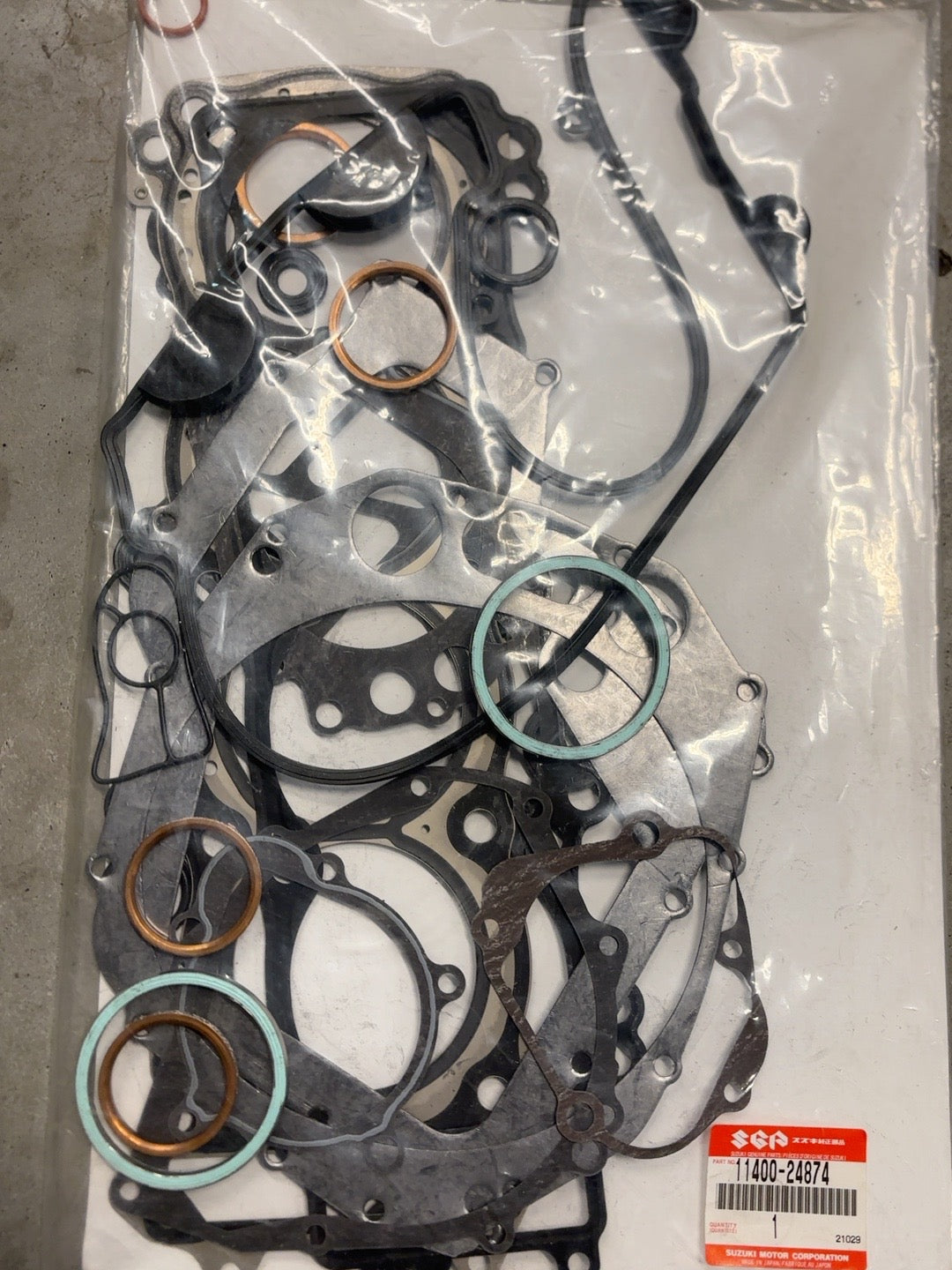 Suzuki OEM gasket set 11400-24874 actual stocked part and packaging label